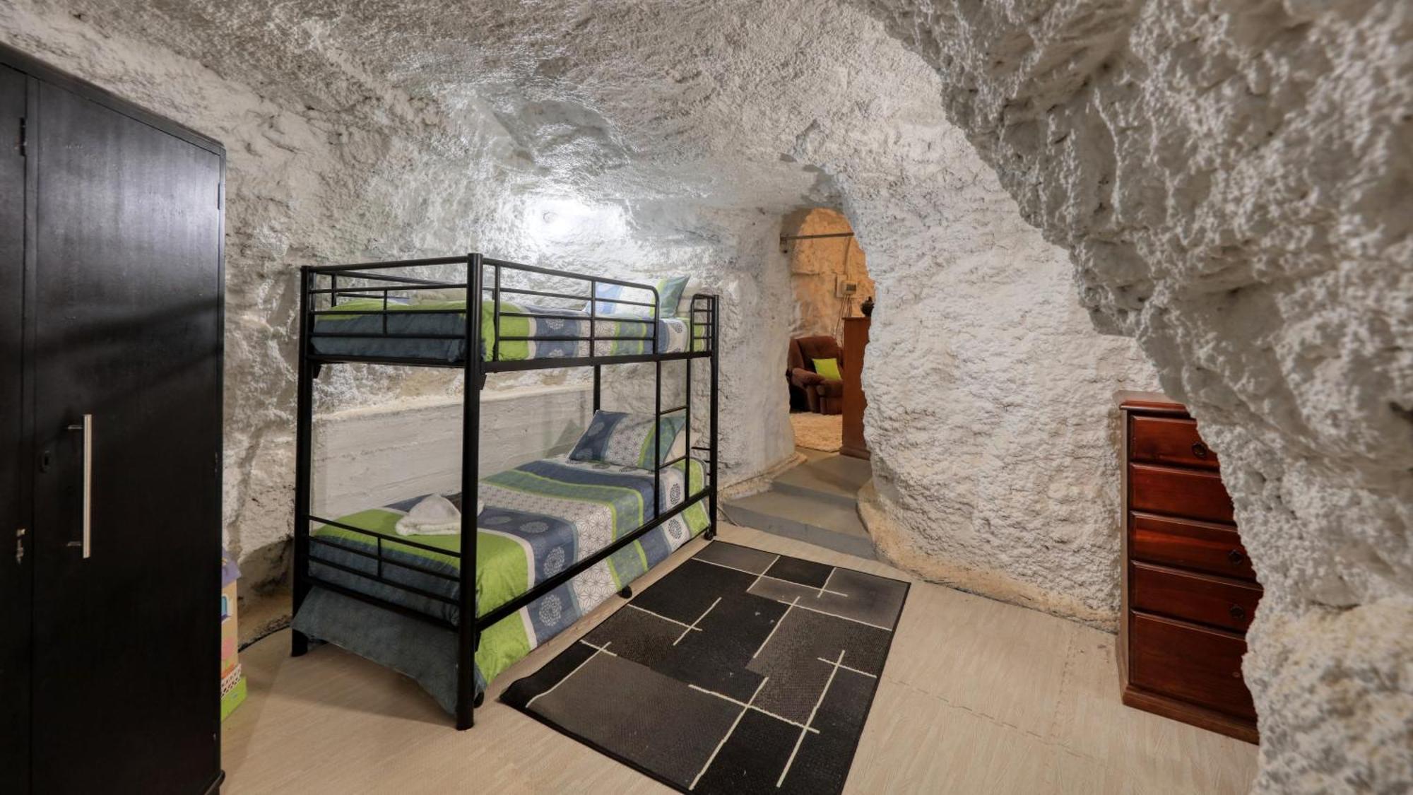 Fossickers Den Dugout Accommodation White Cliffs Extérieur photo