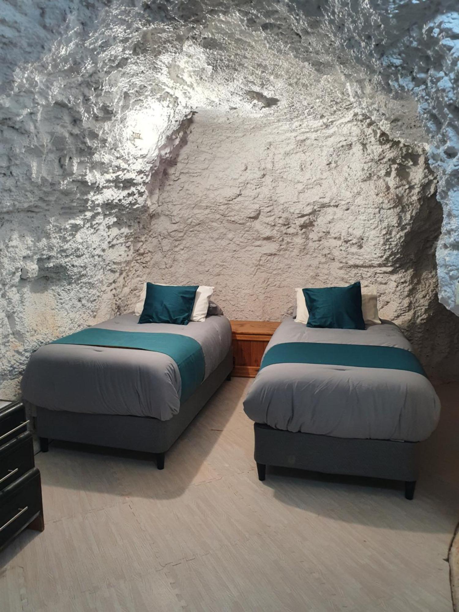 Fossickers Den Dugout Accommodation White Cliffs Extérieur photo